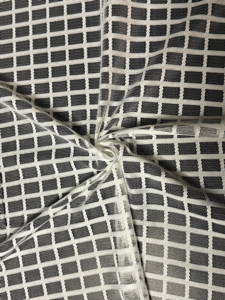 LACE POLYESTER GEOMETRIC