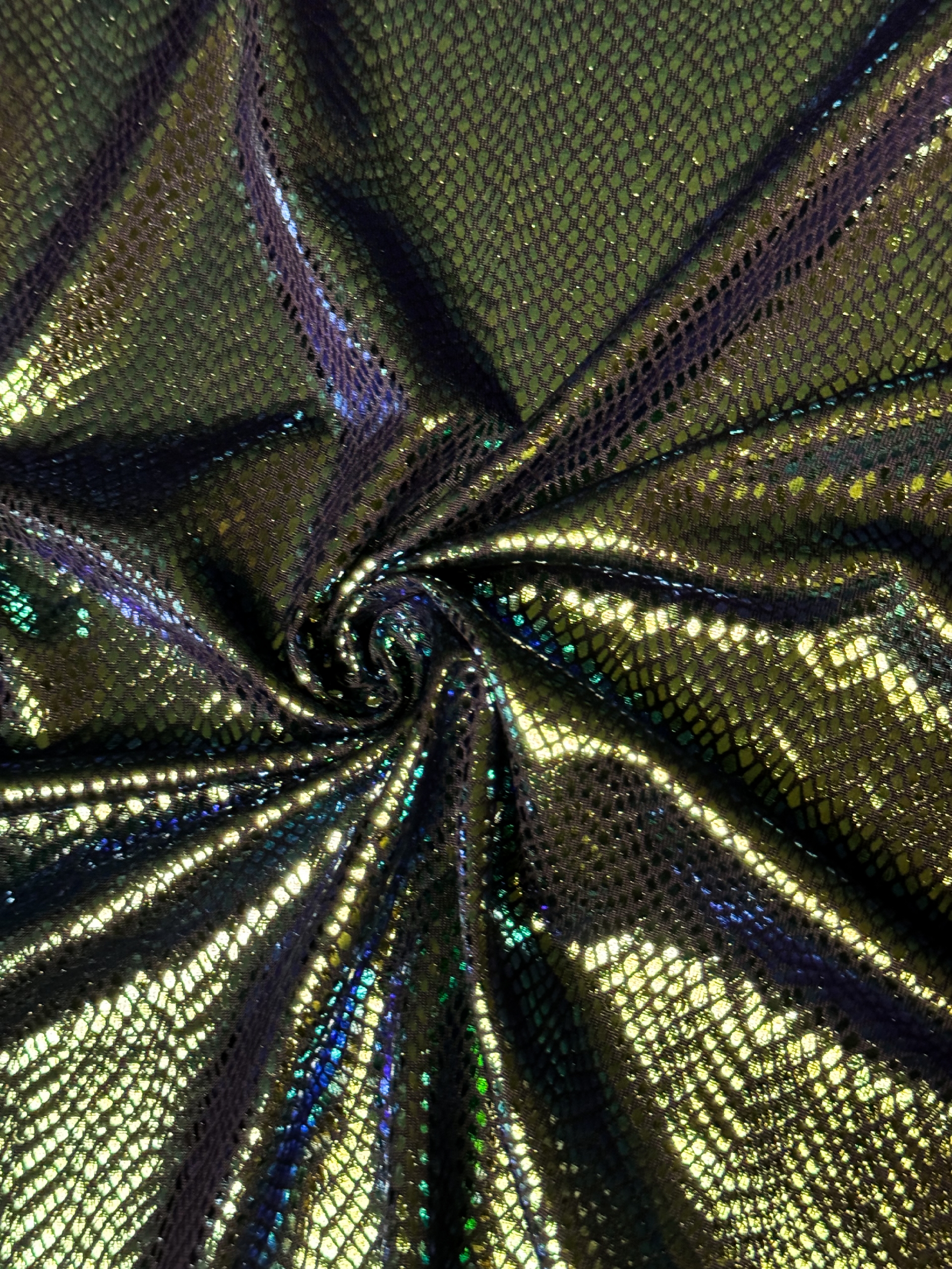 FANTAZY FOIL SUPREME ANIMAL PRINT GREEN SNAKE