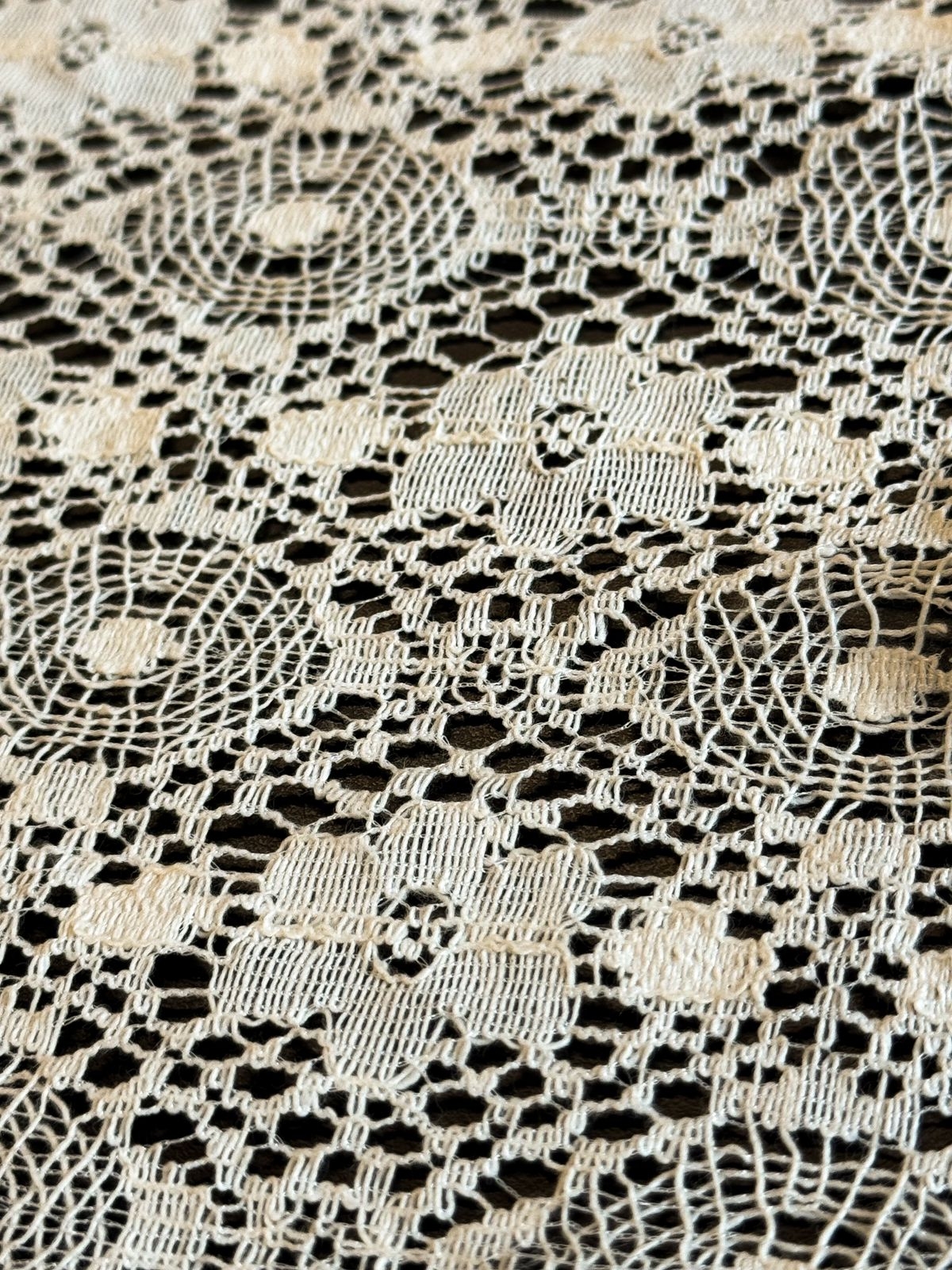 LACE FLORAL COTTON