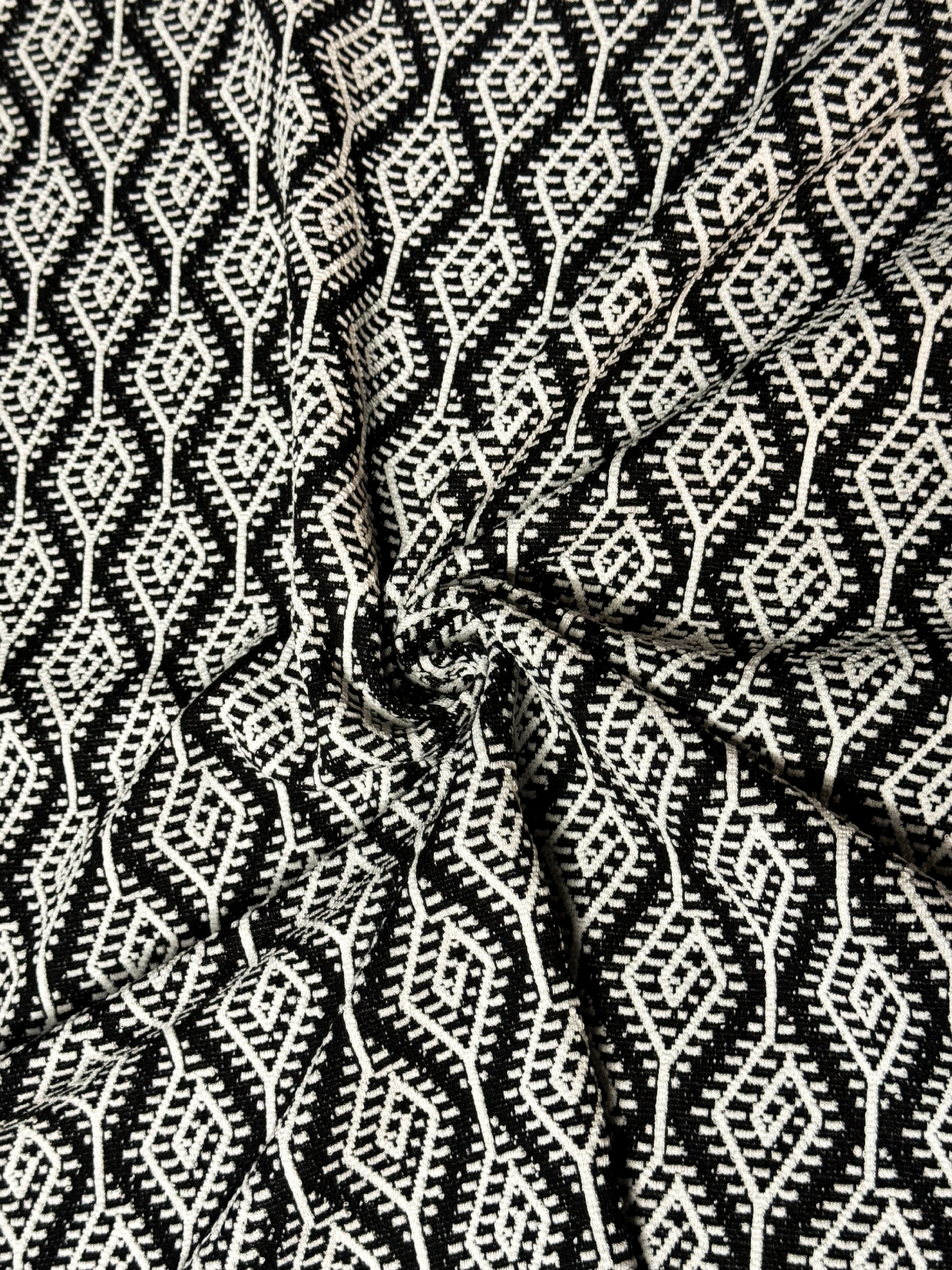 JAQAR OTTOMAN GEOMETRIC