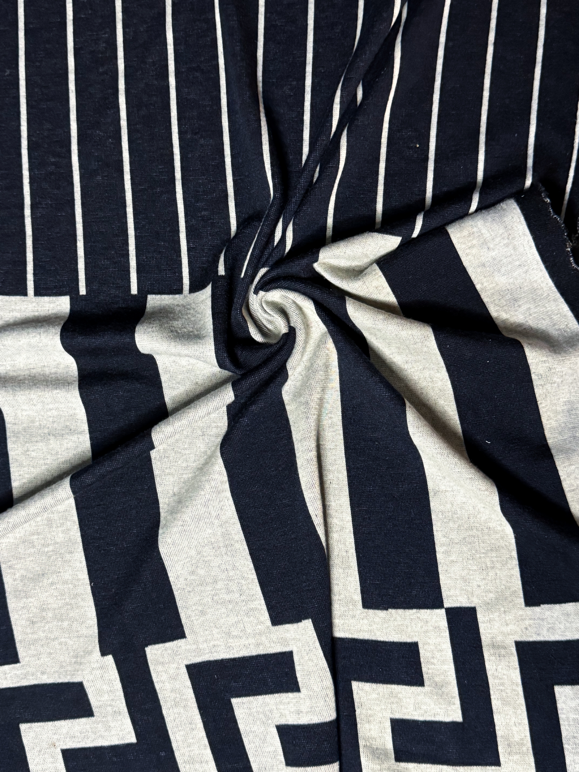 JAQAR RIBANA POP ART