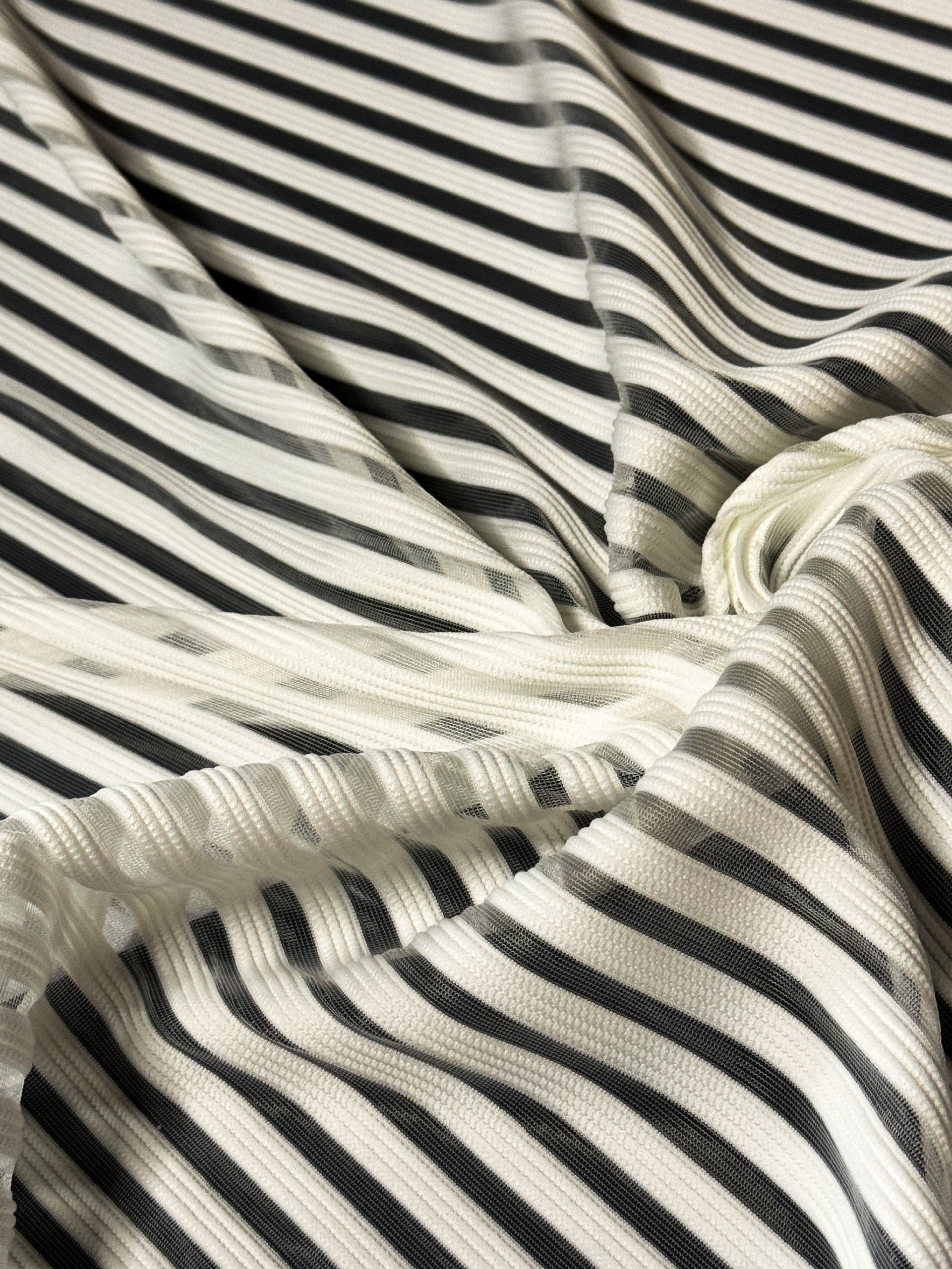 JAQAR SUPREME THIN STRIPE