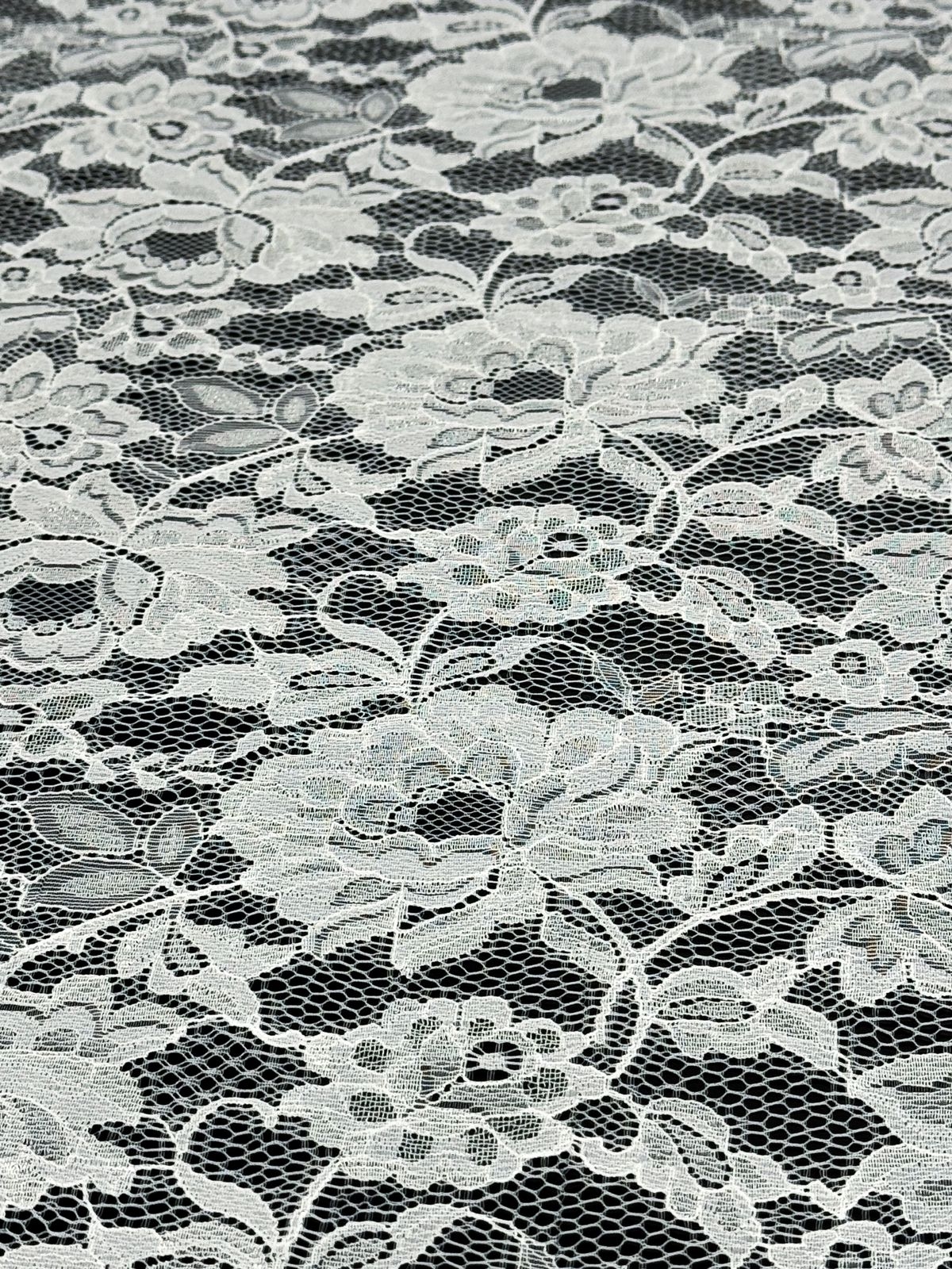 LACE YARNDYED FLORAL